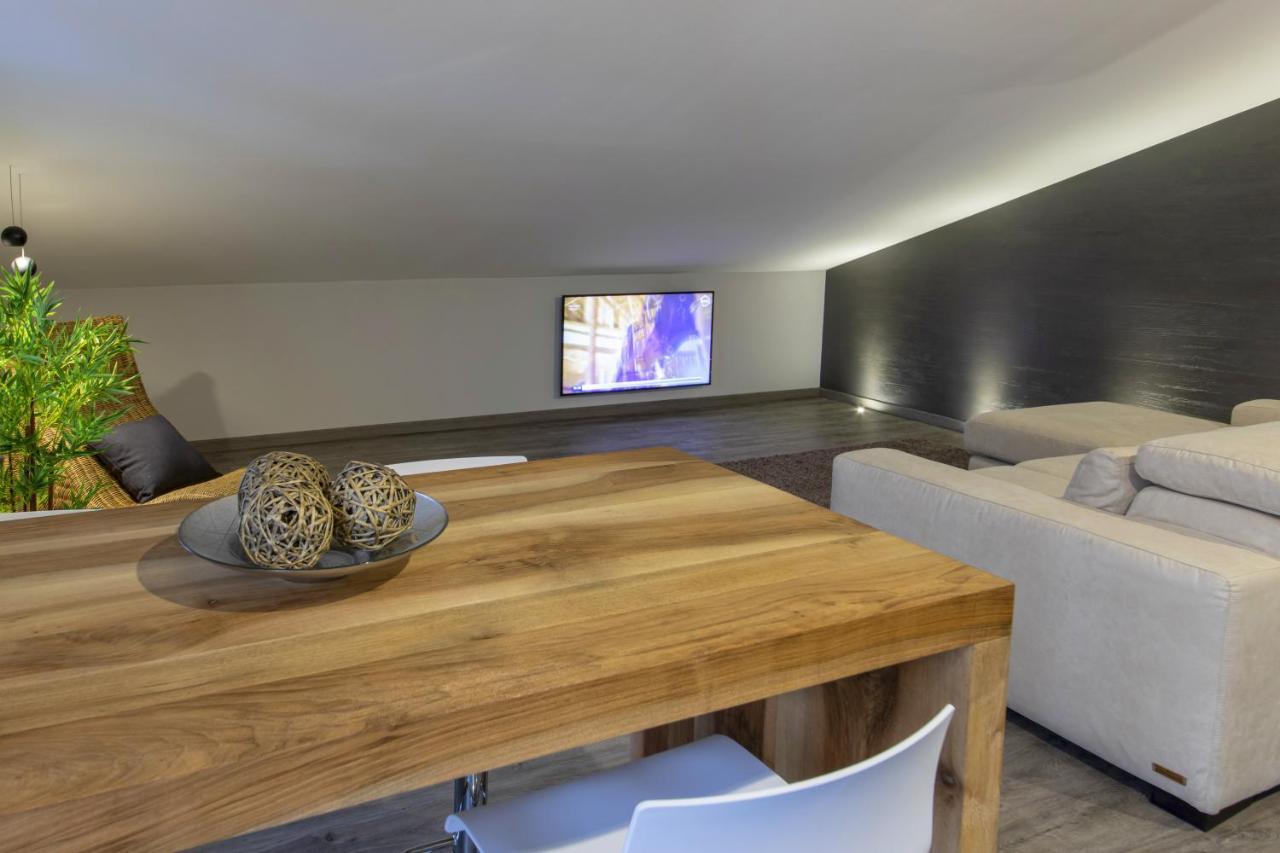 Panoramic Penthouse In The Historical Center Lejlighed Domodossola Eksteriør billede